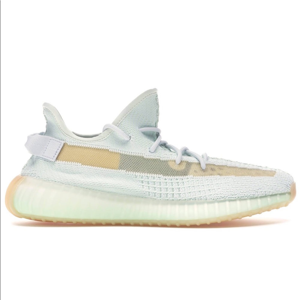 Yeezy hyperspace size 7 women 5.5 men